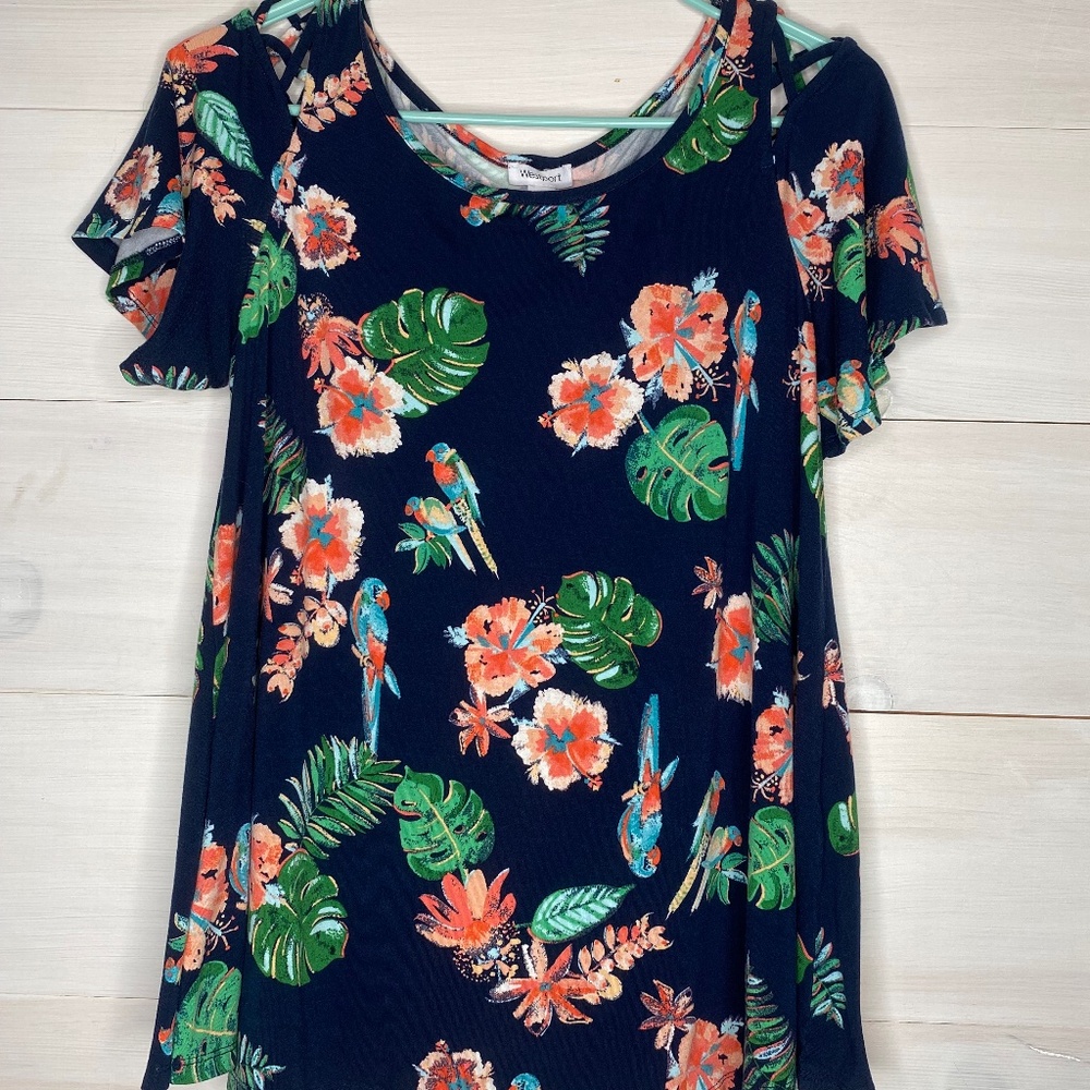 Westport Size Small Woman’s Floral Top